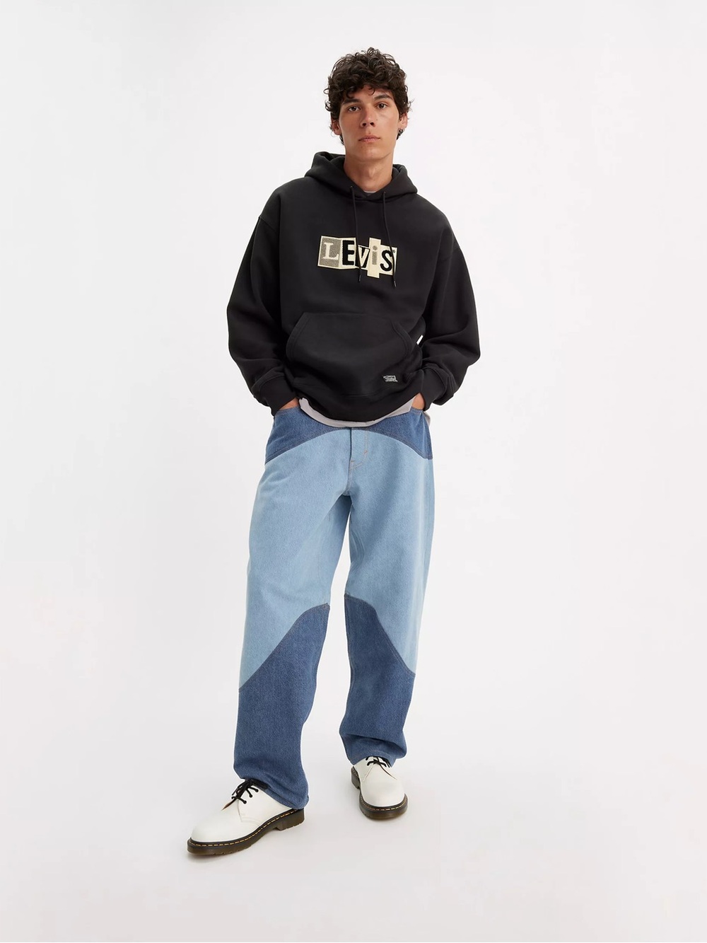 NWT Levis x Urban Outfitters Skateboarding Super Baggy Jeans Mns Sz 30 x 34